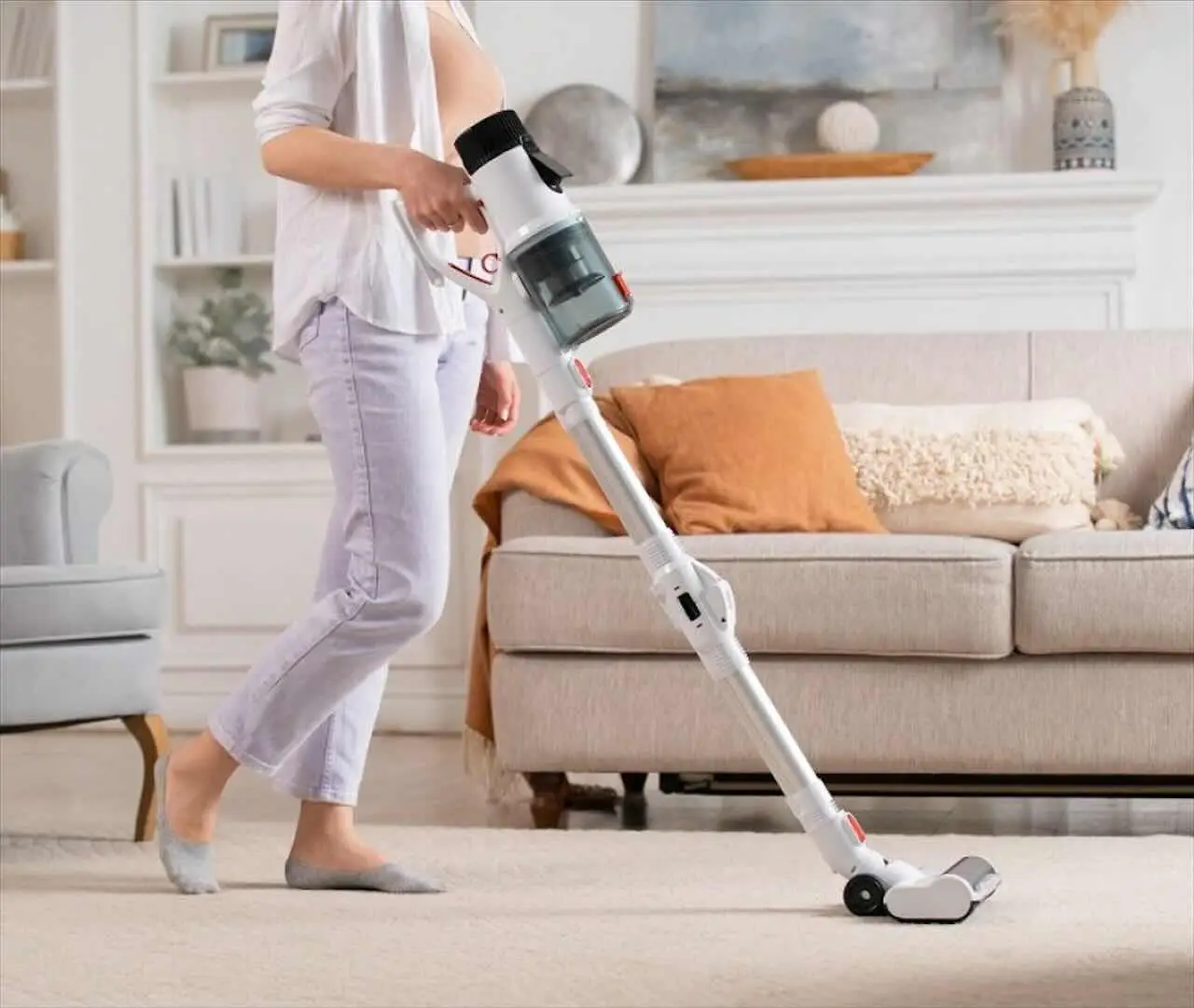 Il trucco geniale per usare l’aspirapolvere e profumare tutta la casa senza spendere nulla