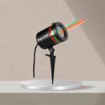 Illumina i tuoi spazi con Magia di Stelle, il faretto laser dal fascino unico